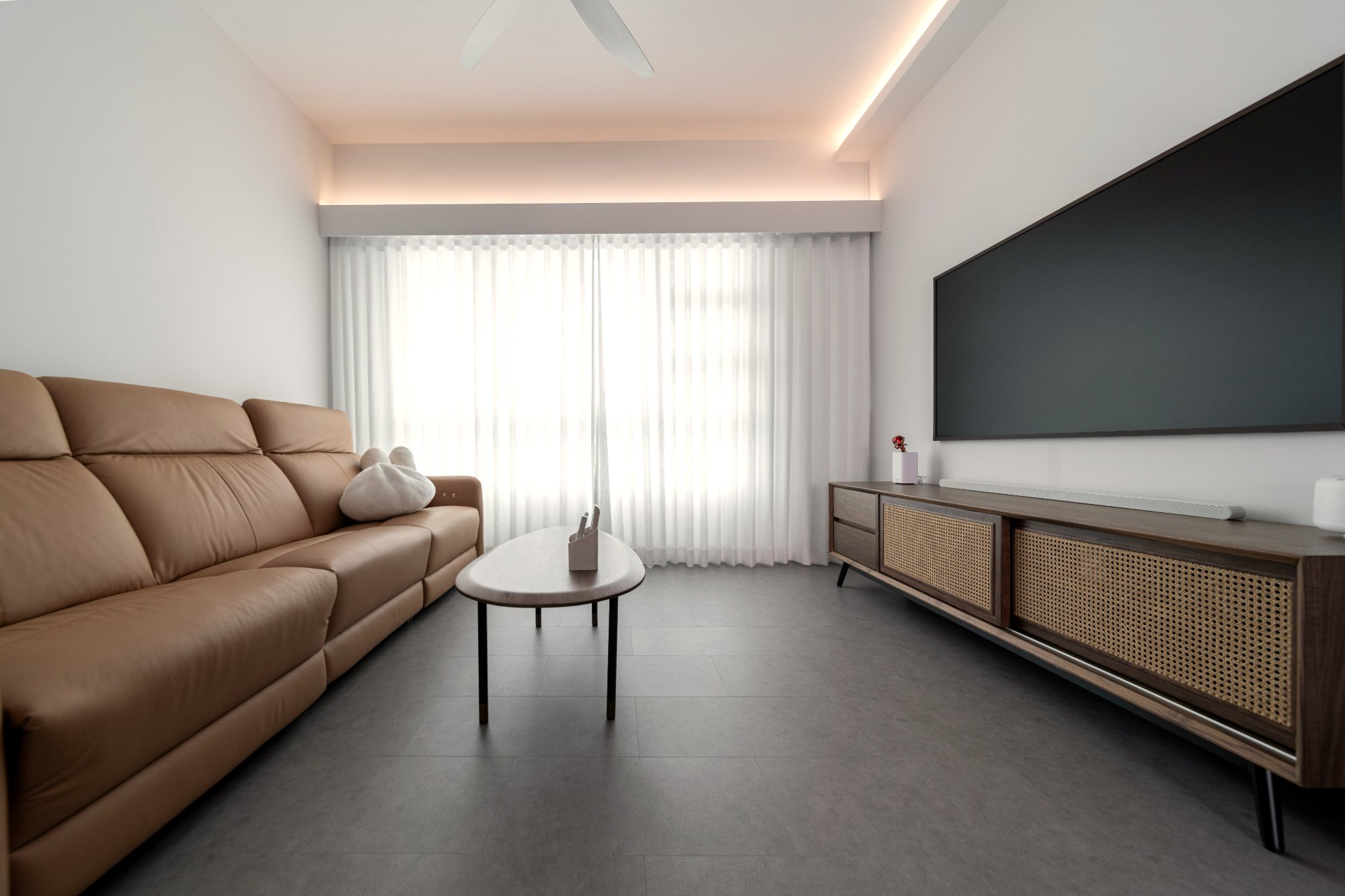 573B WOODLANDS DRIVE 16 — 4 ROOM HDB renovation by Perimeter Studio, Singapore